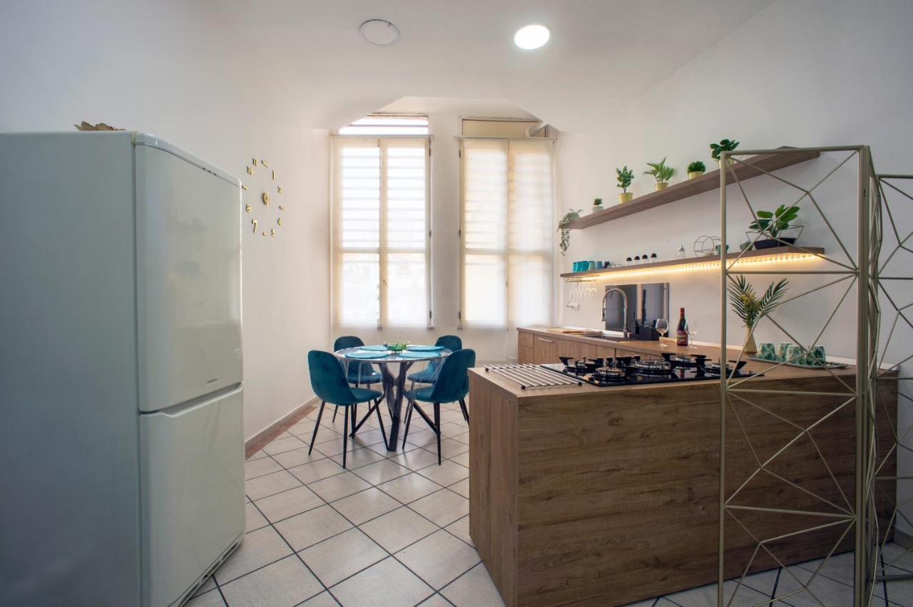 Valle Dei Mulini Golden House Apartment Gragnano Bagian luar foto